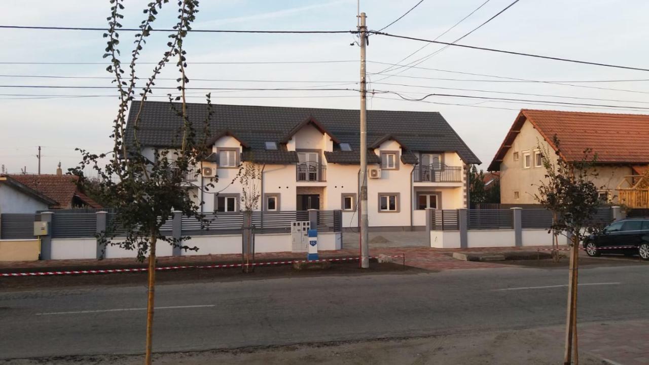 Apartament Saguna Sînnicolau Mare Exteriör bild