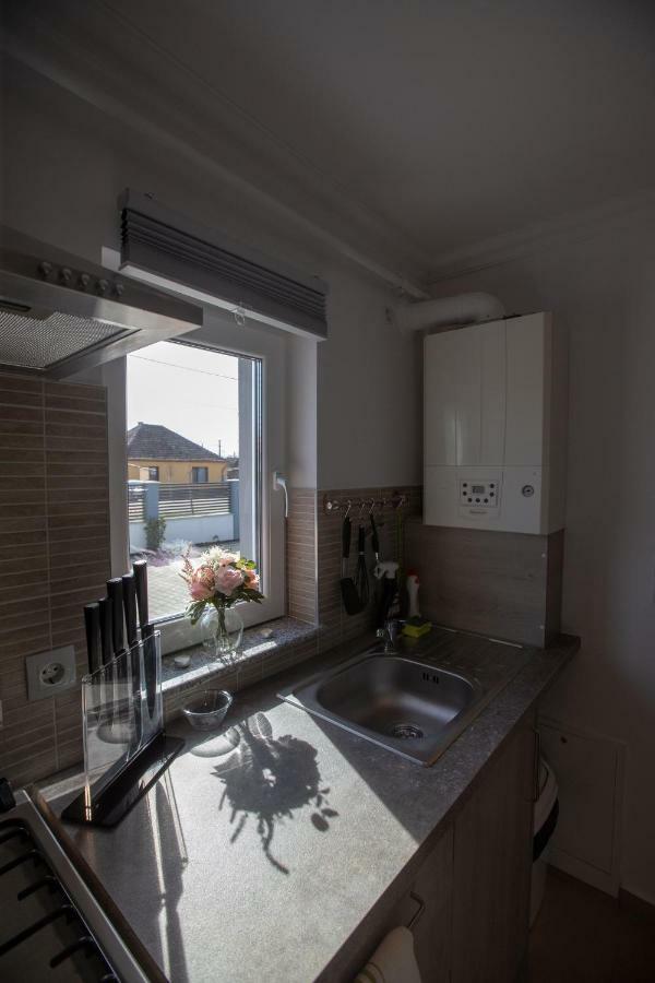 Apartament Saguna Sînnicolau Mare Exteriör bild