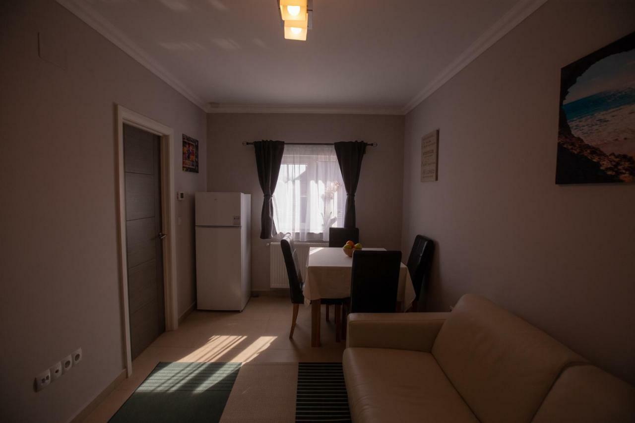 Apartament Saguna Sînnicolau Mare Exteriör bild