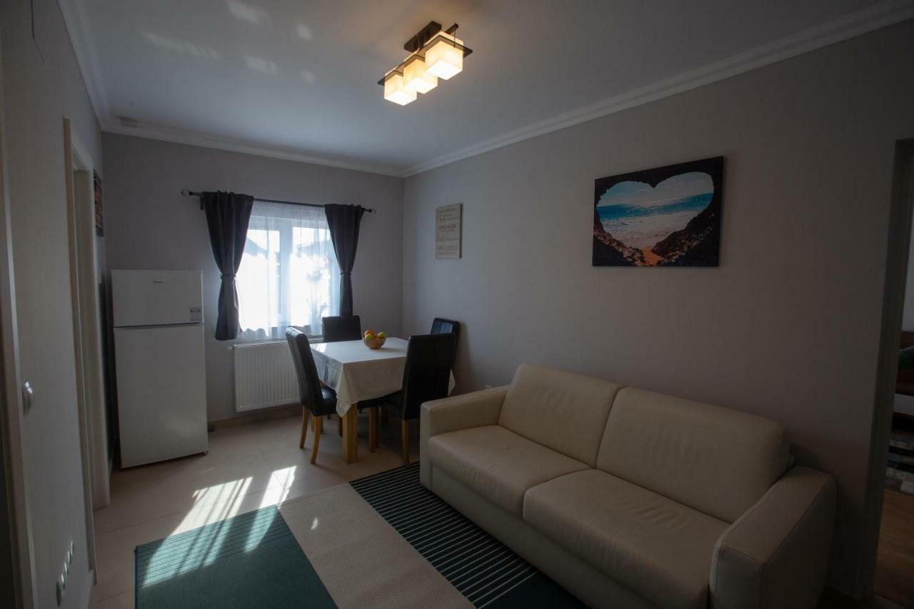 Apartament Saguna Sînnicolau Mare Exteriör bild